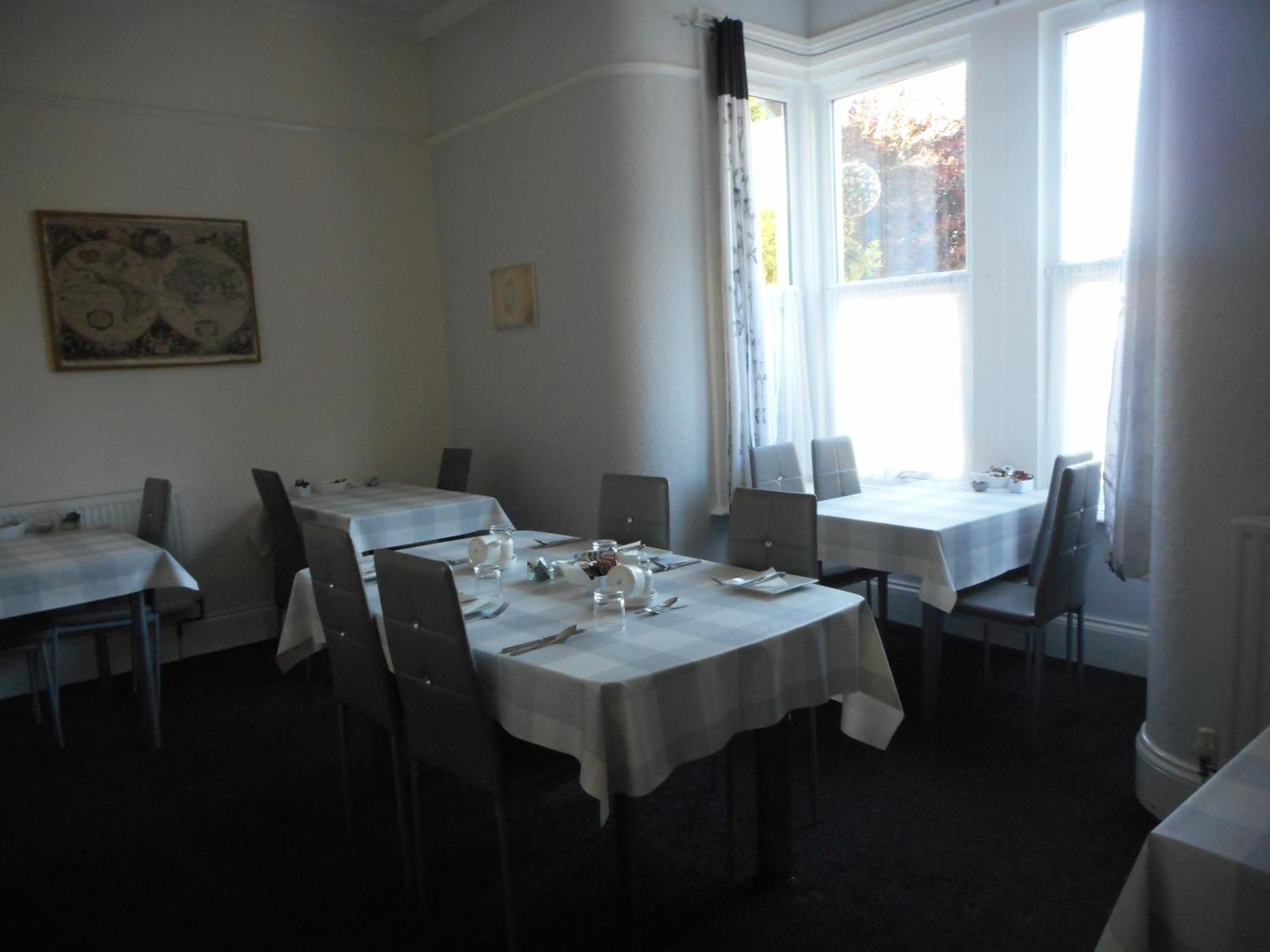Bed & Breakfast The George 3*