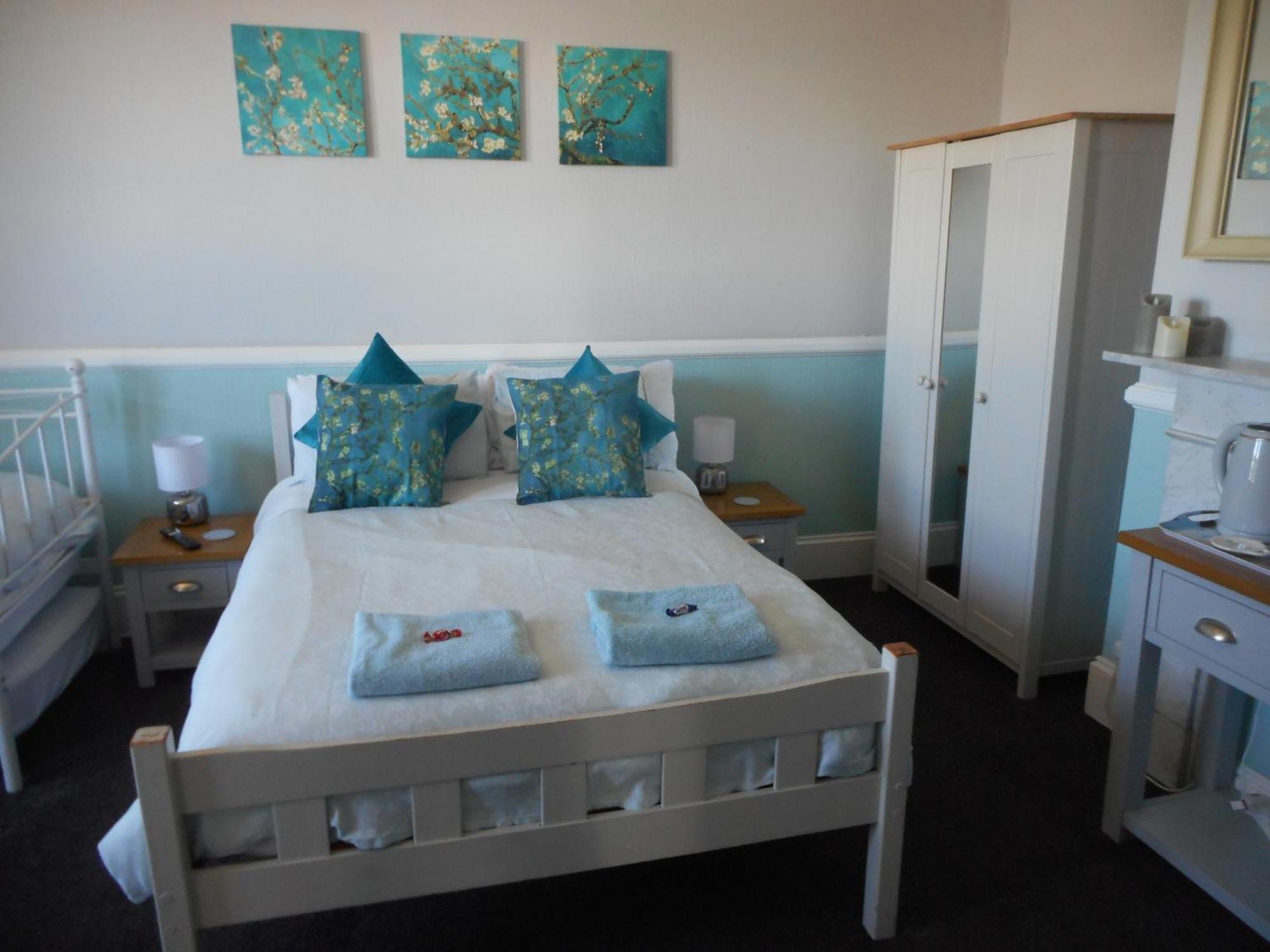 Bed & Breakfast The George